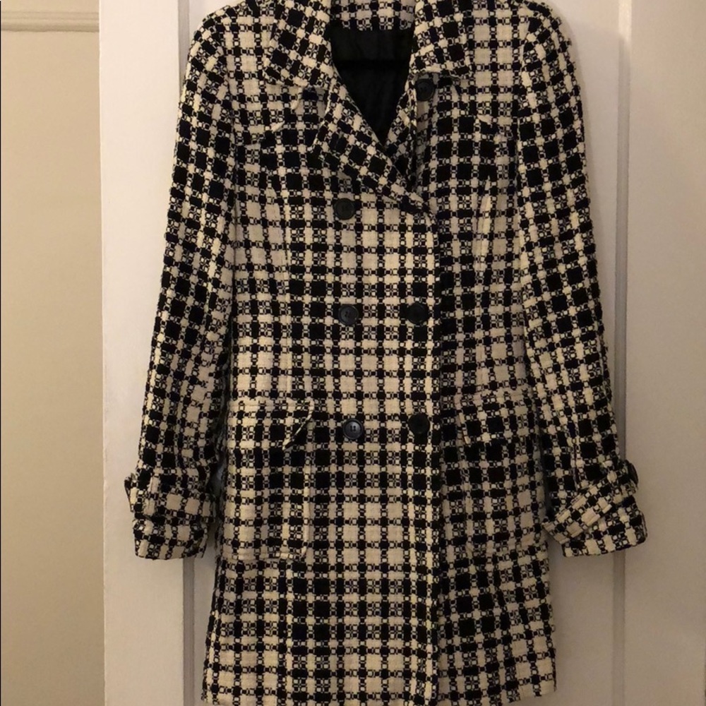 GUESS Coat - Picture 2 of 3